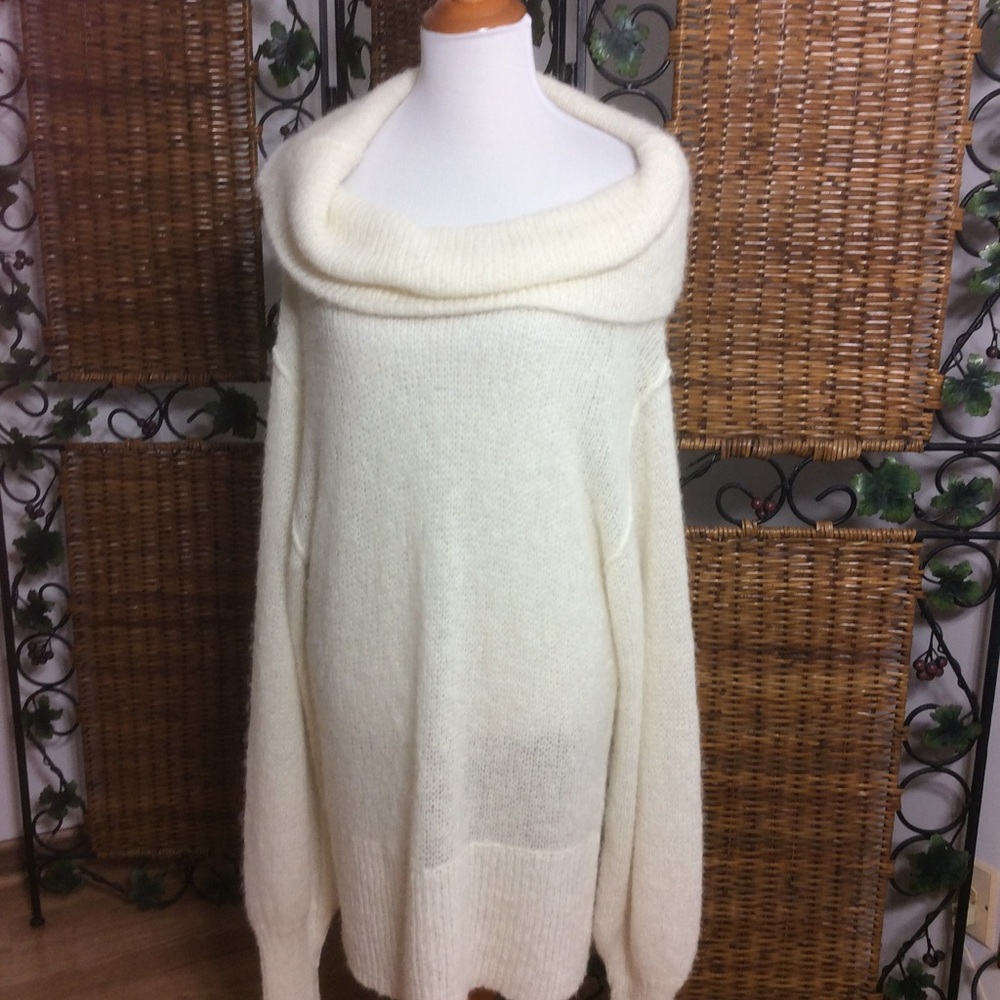 Free People Sweater/Dress NWT Size M